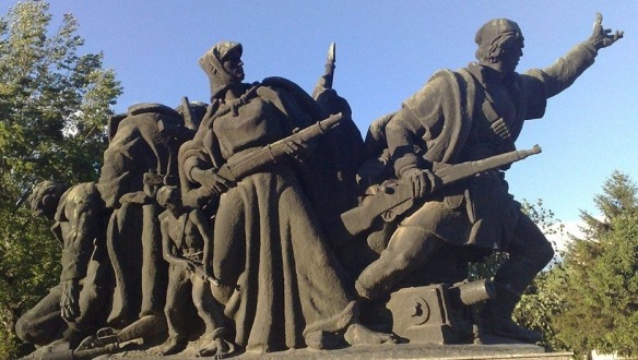 Dan antifašističkog ustanka naroda RM